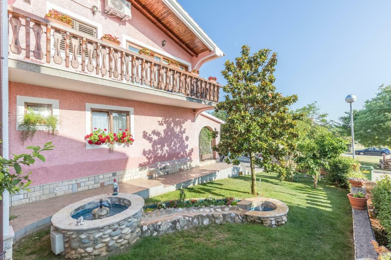 Apartments Darinka Poreč Buitenkant foto